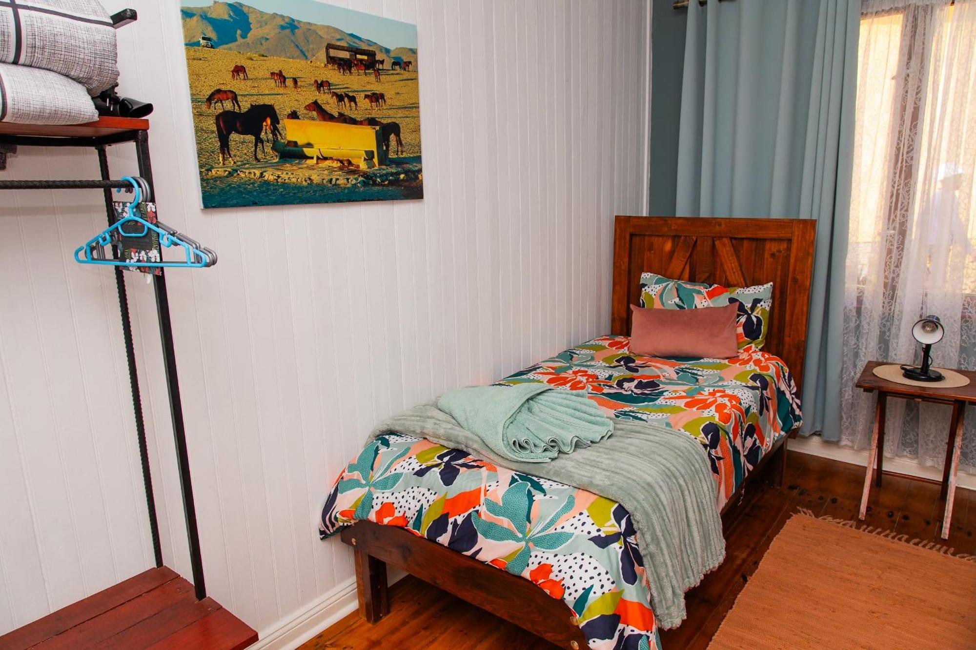 Lüderitz Wildhorses B&B And Self Catering מראה חיצוני תמונה